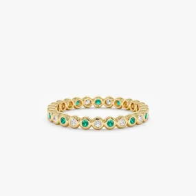 Alternating Emerald Diamond Eternity Band, Nyra