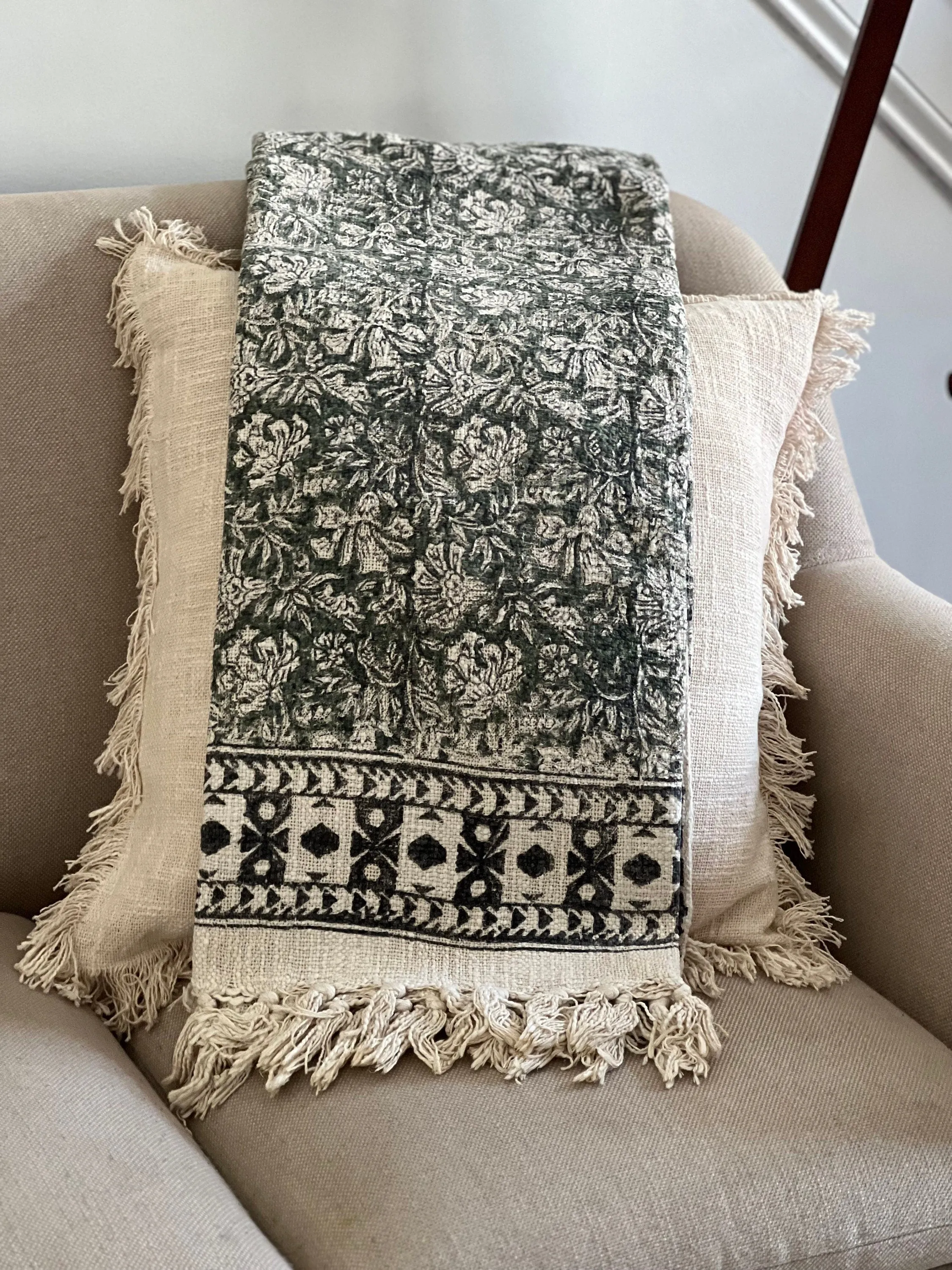 Boho sage green throw blanket couch, Boho throw blanket, Home decor, Queen blanket for bed, handmade Gift, Birthday gift