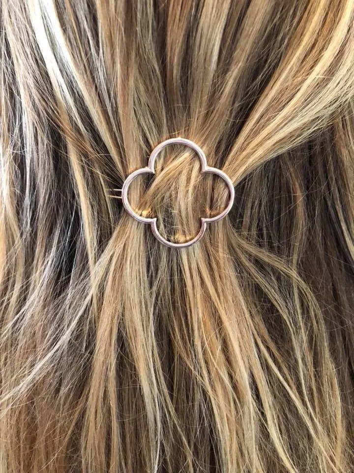 Clover Barrette