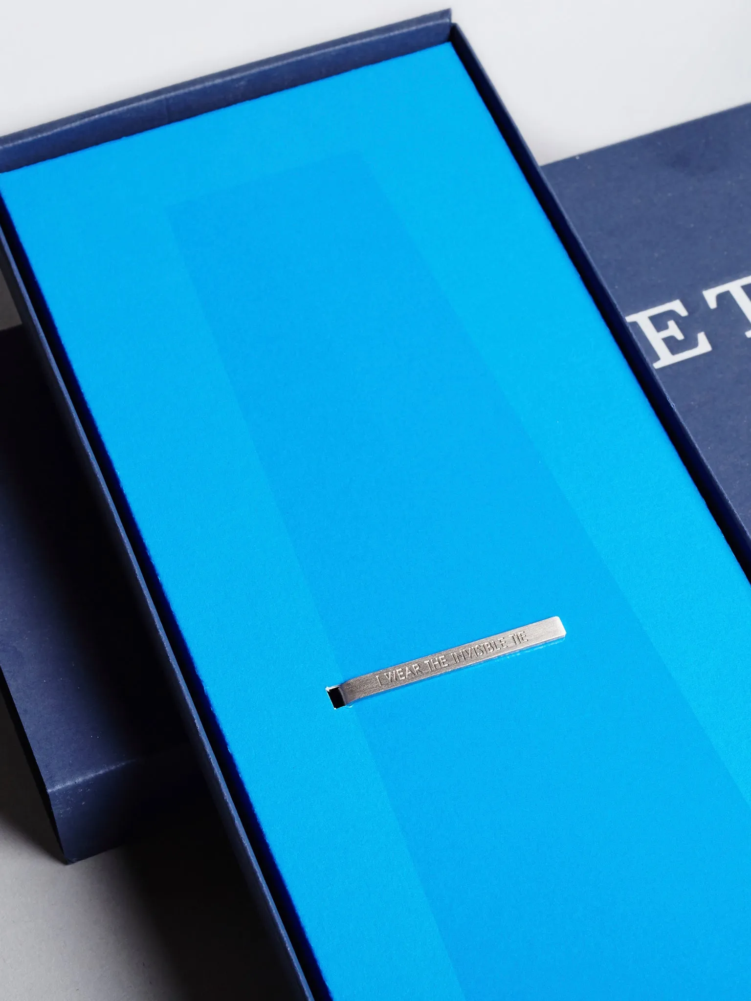 ETON Tie Bar