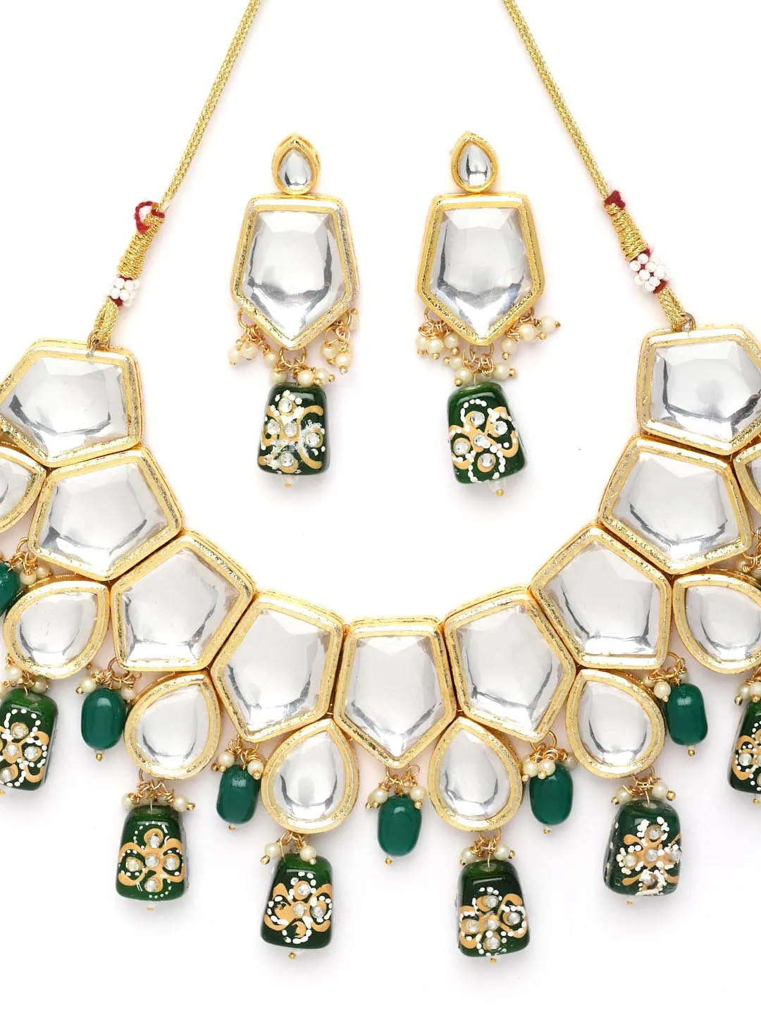 Gold-Plated Kundan Studded & Pearls Beaded Jewellery Set