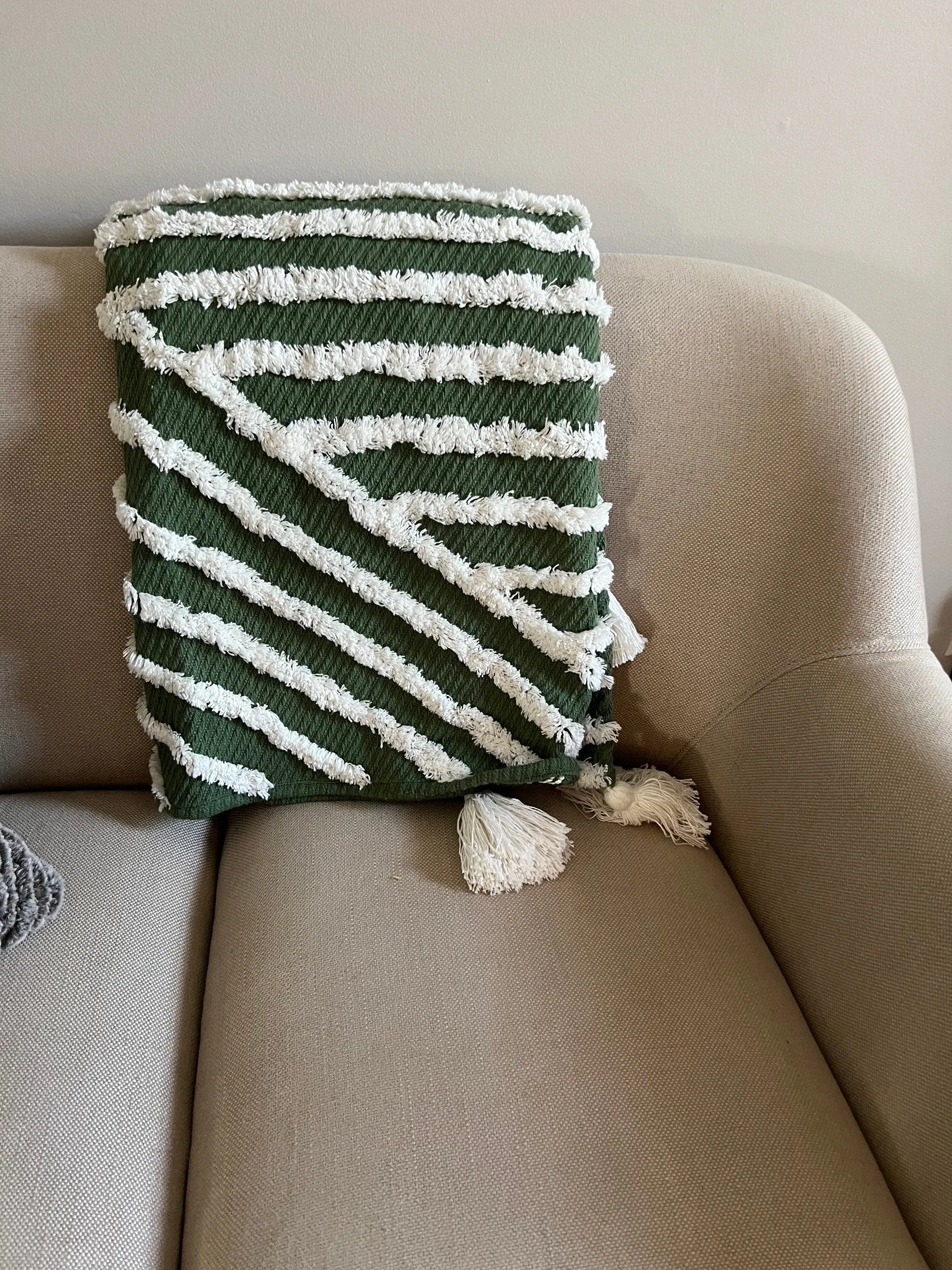 Handmade, Green Throw Blanket For Couch, African Tufted Throw Blanket, Woven Throw Blanket, Bohemian Decor, Unique Christmas Gift for her