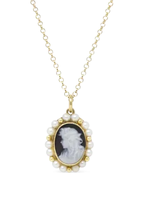 Little Lovelies Black Cameo Pearly Necklace