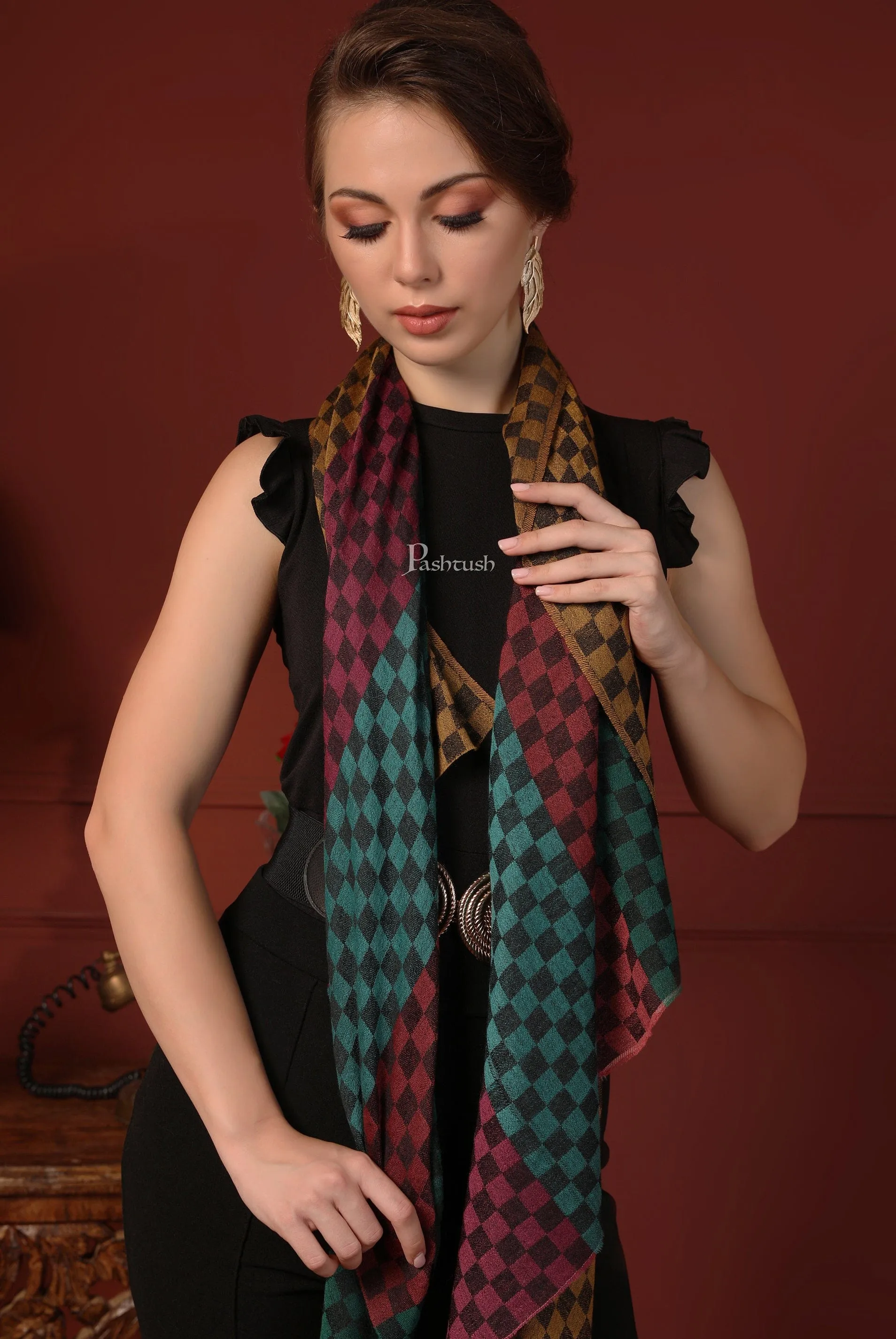 Pashtush His and Her Set of Stoles with Premium Gift Box Packaging, Taupe and Multicoloured.