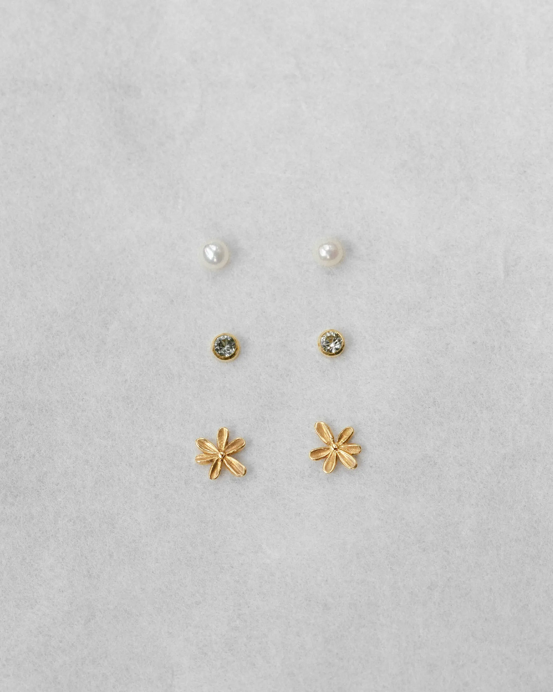 Signature Stacking Stud Set